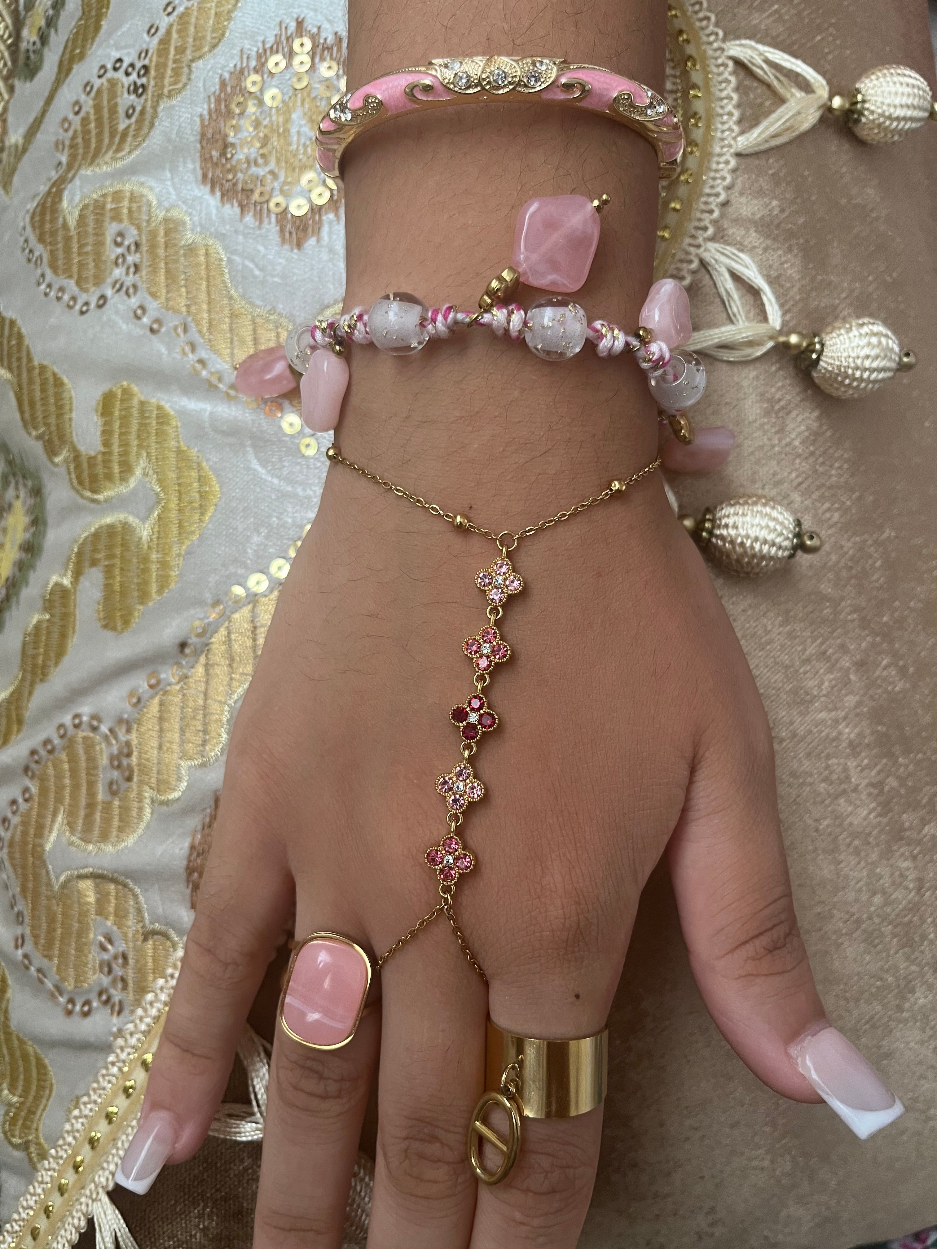 Set Rose & Gold - bague Charms, bague Quartz, chaîne de main Trèfle, jonc Sunset et bracelet Quartz - Lys Paris